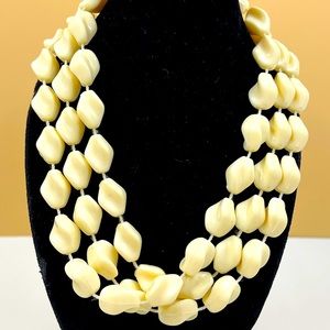 Vintage Sarah Coventry Signed Extra Long Off White Acrylic Bead Necklace